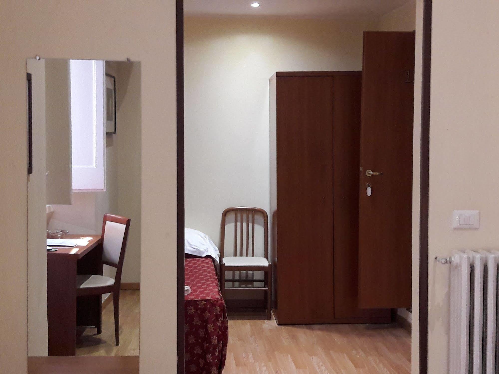 Hotel Mimosa Pantheon روما المظهر الخارجي الصورة